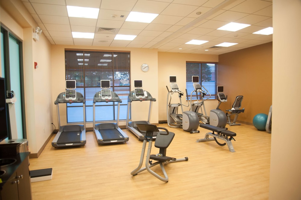 Hilton Garden Inn Virginia Beach Town Center - photo 29