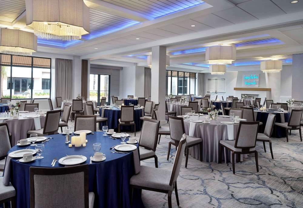 Hilton New Orleans Airport - photo 45