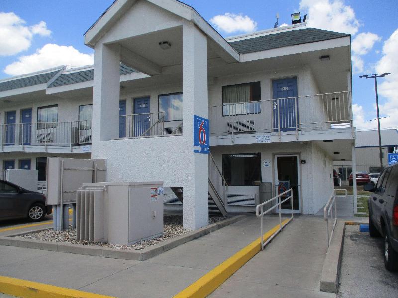 Motel 6 Austin Tx North Central - photo 27