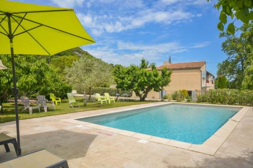 Gite La Loge 142 Route De Carpentras 84210 Venasque — Venasque