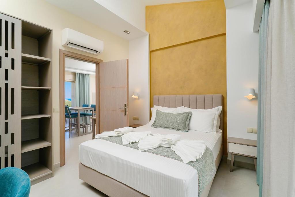 Supreme Luxury Suites — Potamia — photo 4