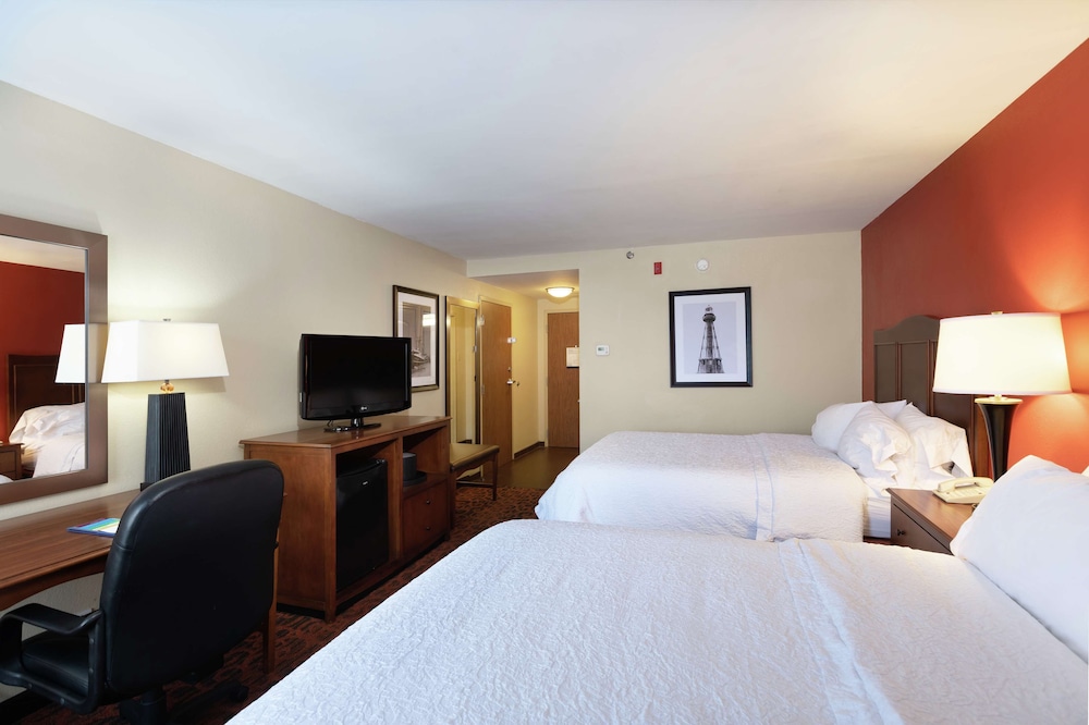 Hampton Inn Houma - photo 14