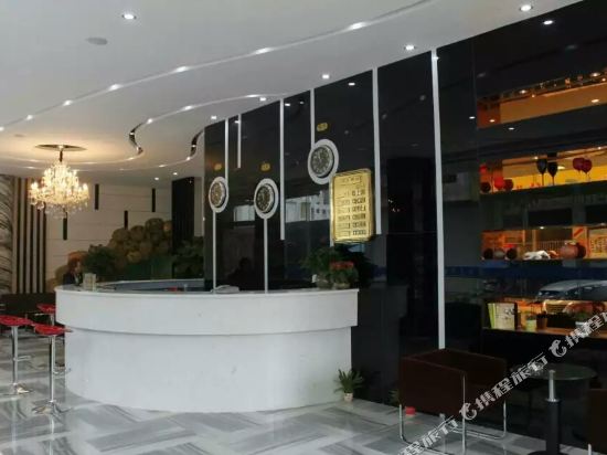 Hongdu Hotel — hotel in Dahua