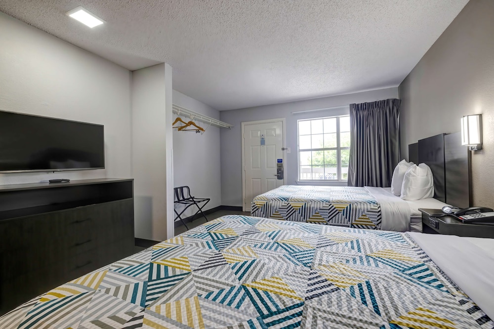Studio 6 Arlington TX South Dallas - photo 11
