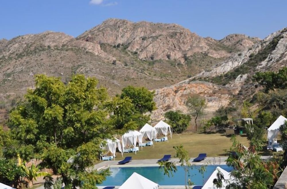 Aravali Silence Lakend Resorts — hotel in Udaipur