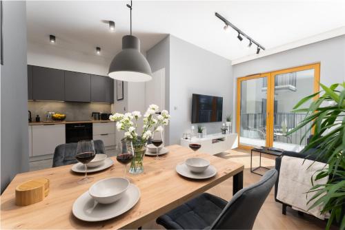Quantum Premium Apartment & Free Parking — 4-Star Luxury Hotel in Krakow, Poland