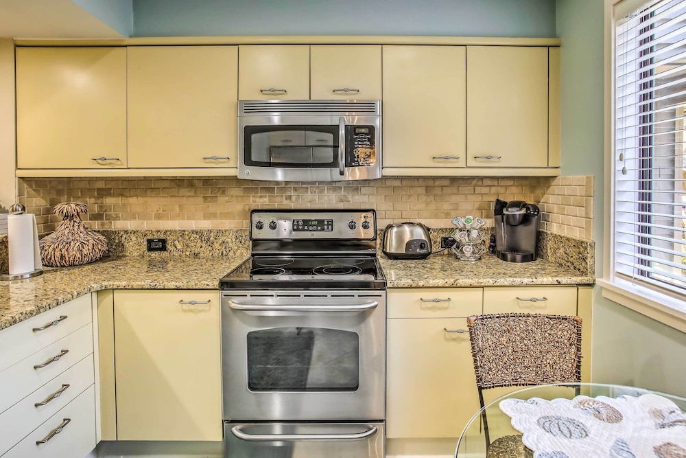 Myrtle Beach Vacation Rental w 2 Resort Pools - photo 11