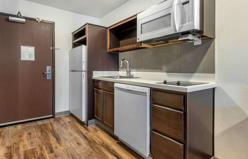 Extended Stay America Select Suites Pittsburgh Cranberry - photo 13