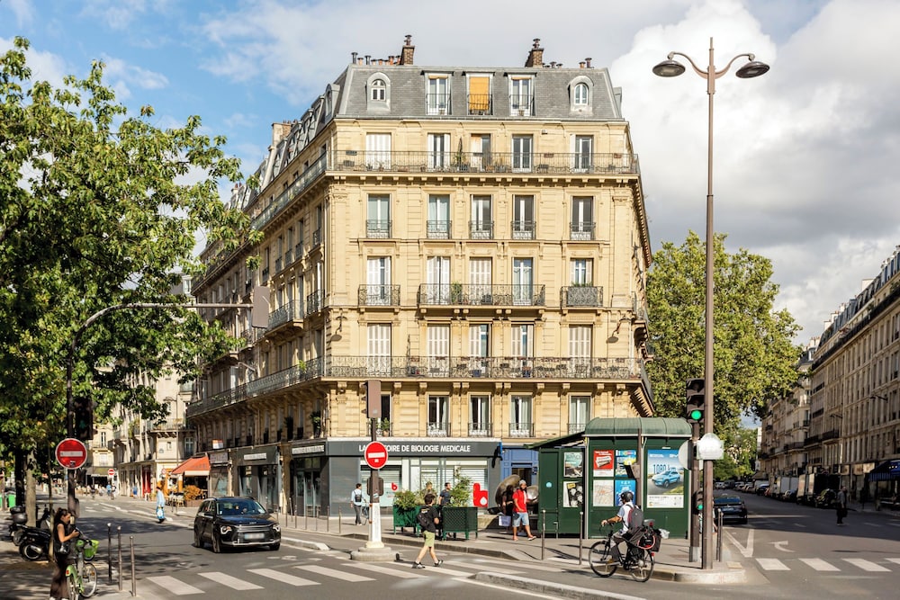 Merveil Luxury Suites Turbigo II III — 4-Star Luxury Hotel in Paris, France