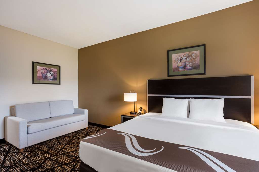 Quality Inn & Suites Pearl Jackson - photo 16