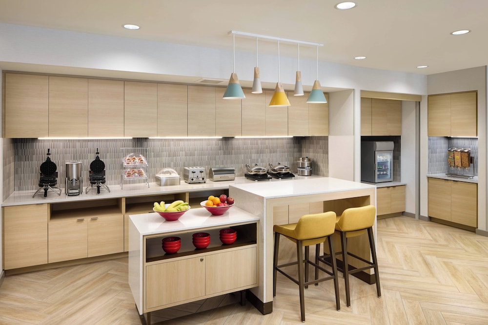 TownePlace Suites by Marriott Plant City - photo 31