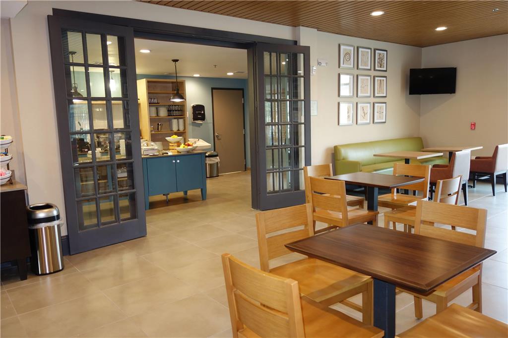 Ramada by Wyndham Houston Westchase - photo 22