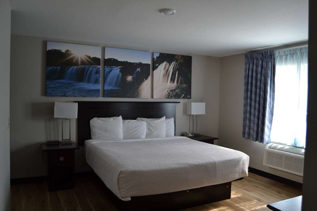 Days Inn and Suites by Wyndham Sikeston - photo 23