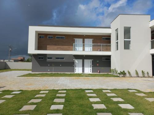 Village Jacuípe 1o andar in Camacari, Brasil