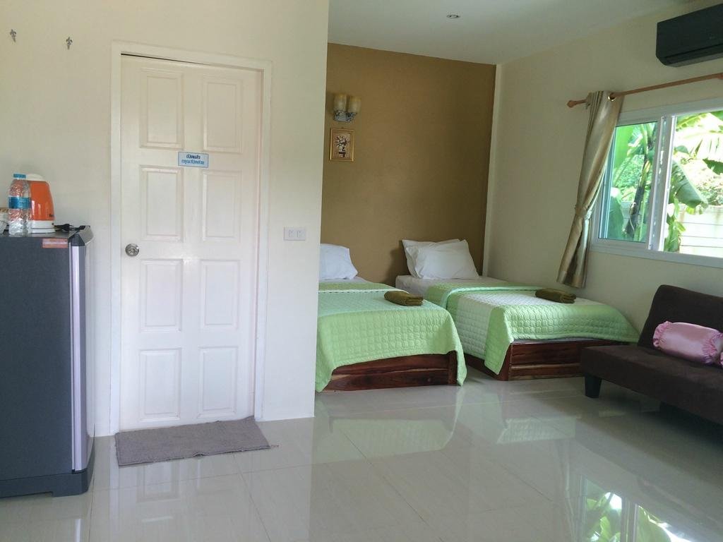 Nadee Resort - carbon neutral hotel in Na Di
