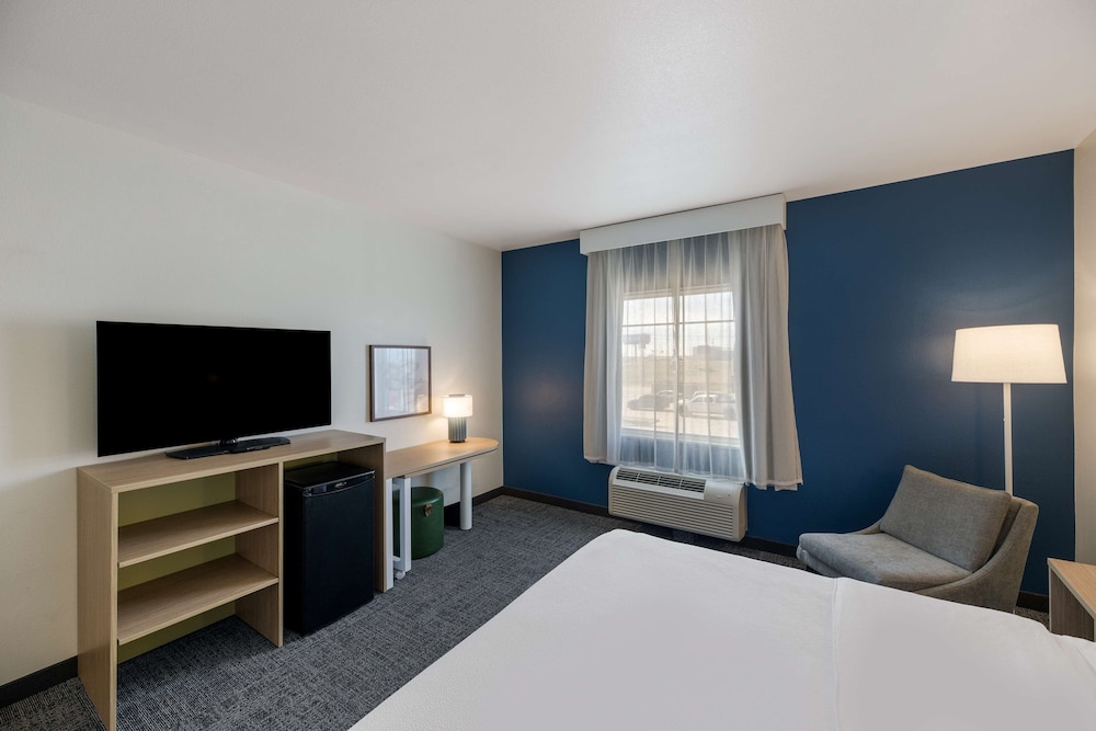 Spark by Hilton Midland South - photo 10