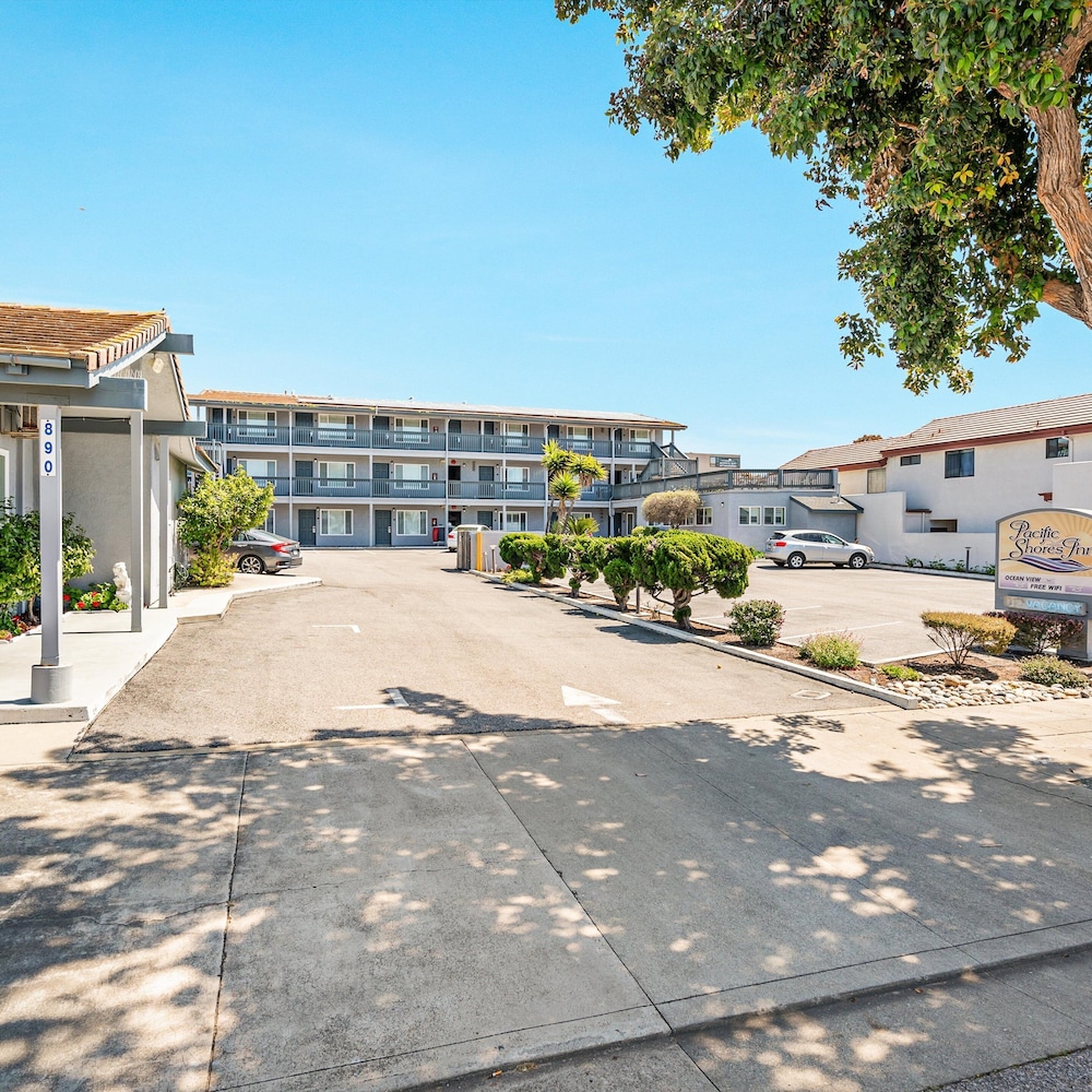 Pacific Shores Inn - photo 54