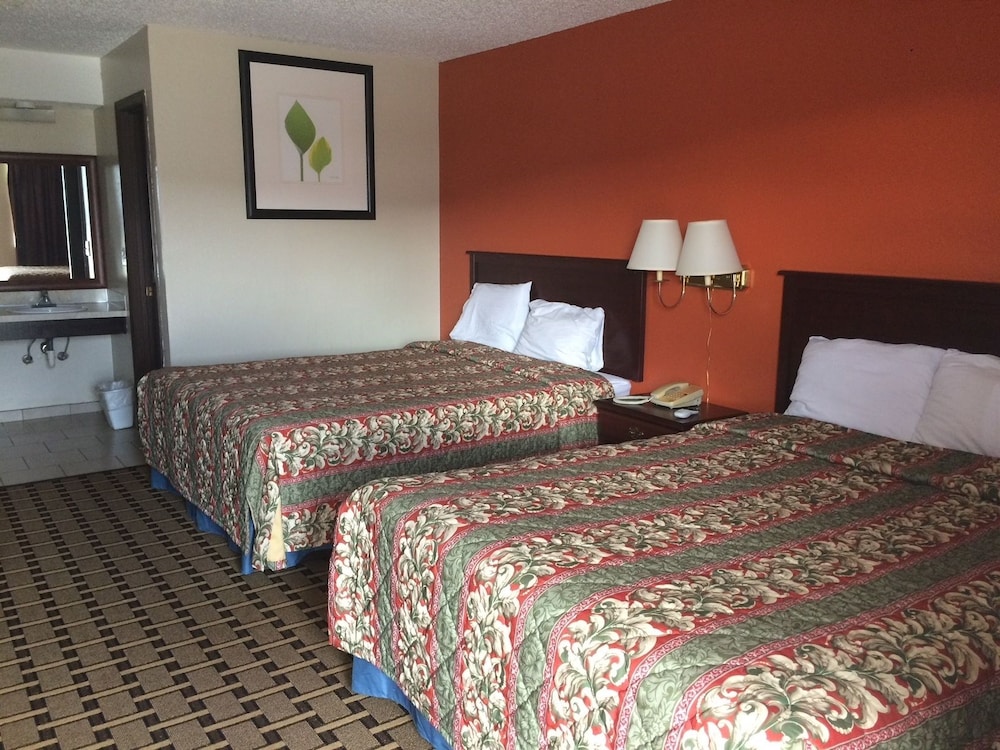 Relax Inn Henryetta - photo 20