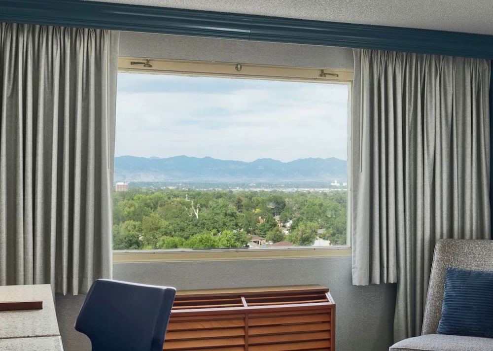 DoubleTree by Hilton Hotel Denver - photo 64