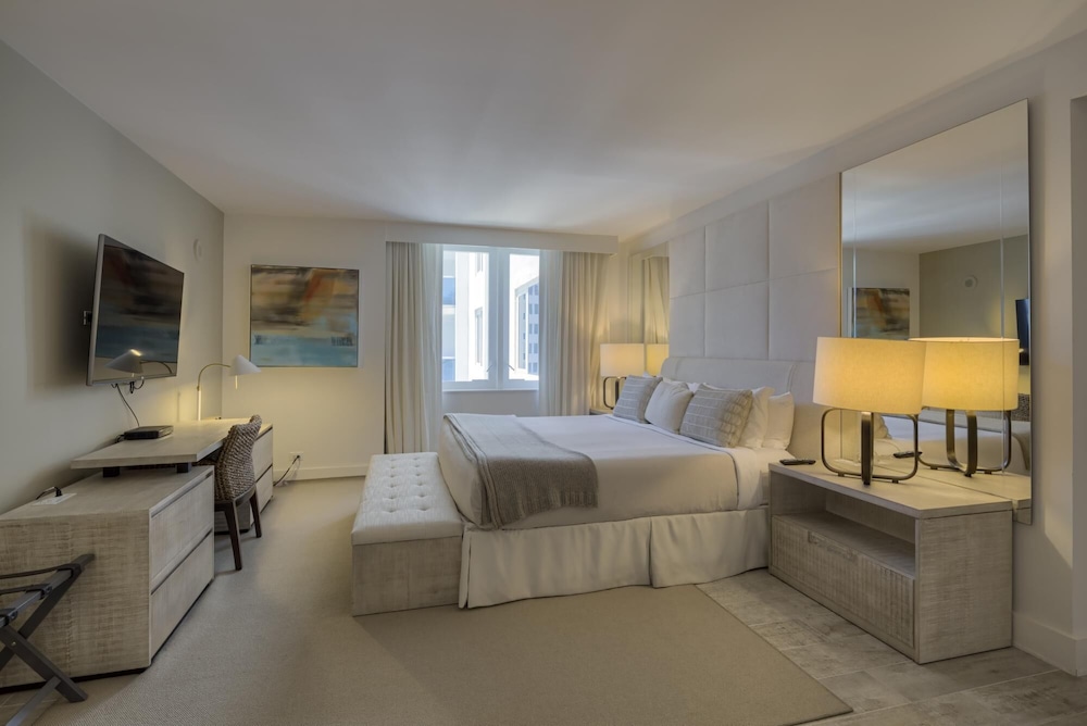 1 Hotel & Homes South Beach - photo 2