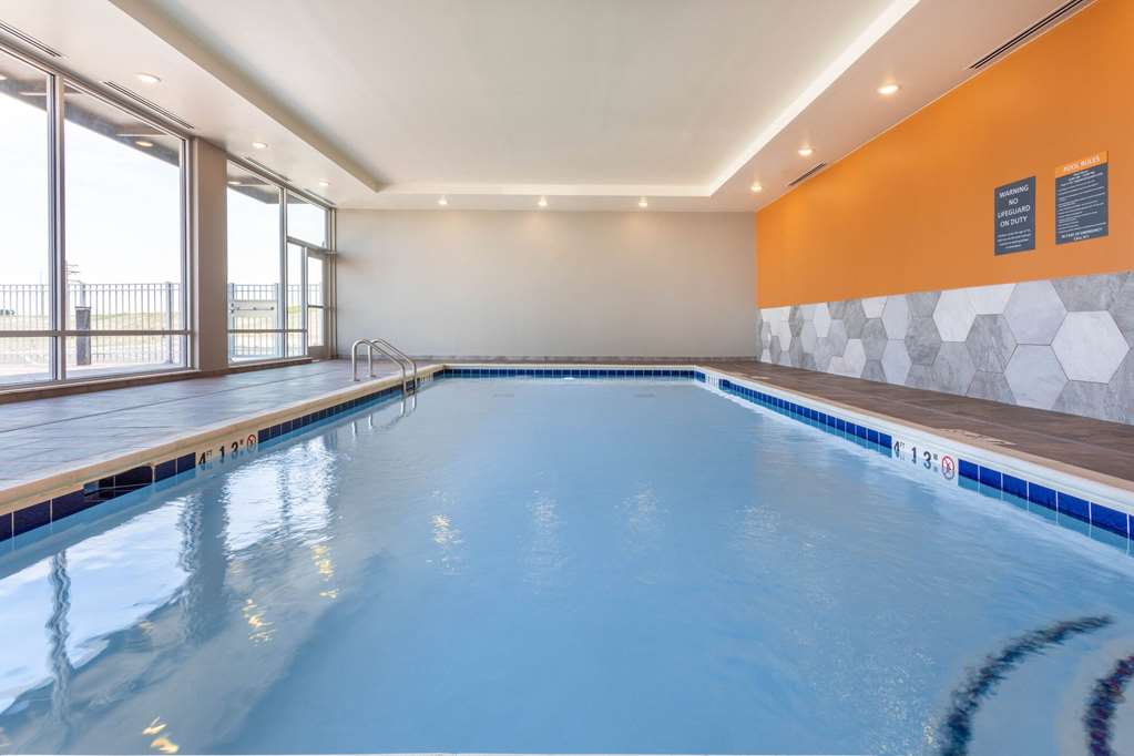 La Quinta Inn & Suites by Wyndham Limon - photo 10