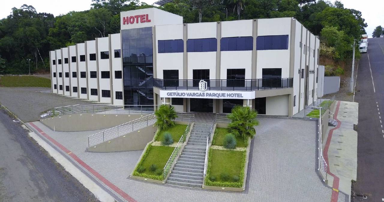Getulio Vargas Parque Hotel in Erechim, Brasil