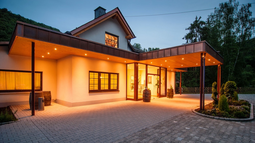 Hotel Forellenhof - last minute hotel in Bundenbach