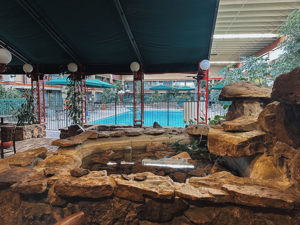 Quality Inn & Suites Fort Collins East - photo 26