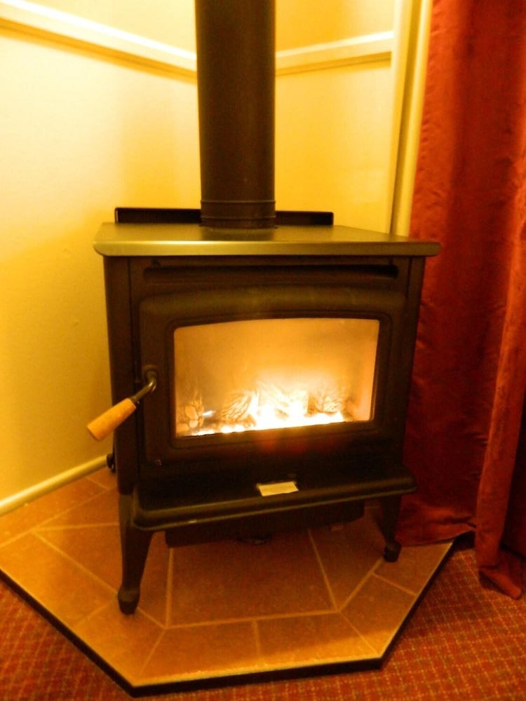 Cinnamon Bear Inn - photo 87