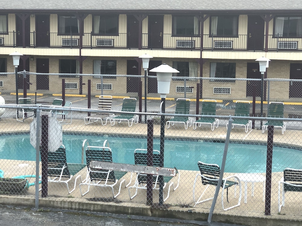 Inn At Mexia - photo 33
