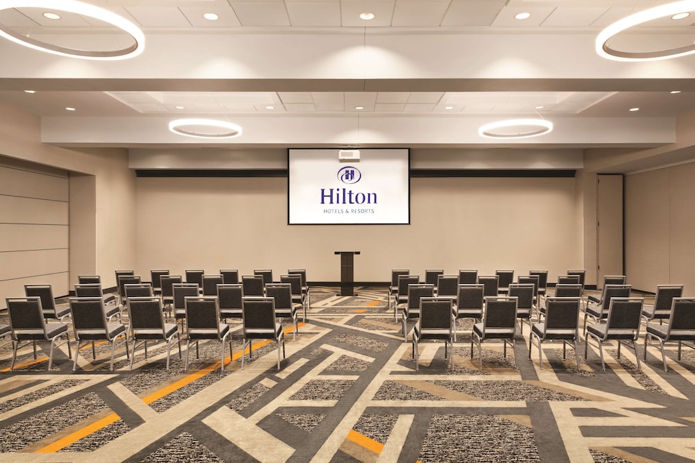 Hilton Knoxville Airport - photo 53