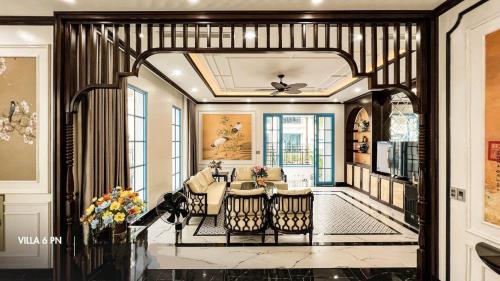 Biệt Thự HL Near Beach in Ha Long, Vietnam