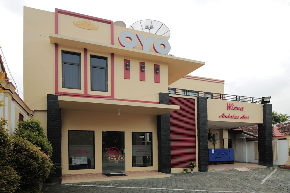 OYO 765 Wisma Andalas Asri Syariah in Bandar Lampung, Indonesia