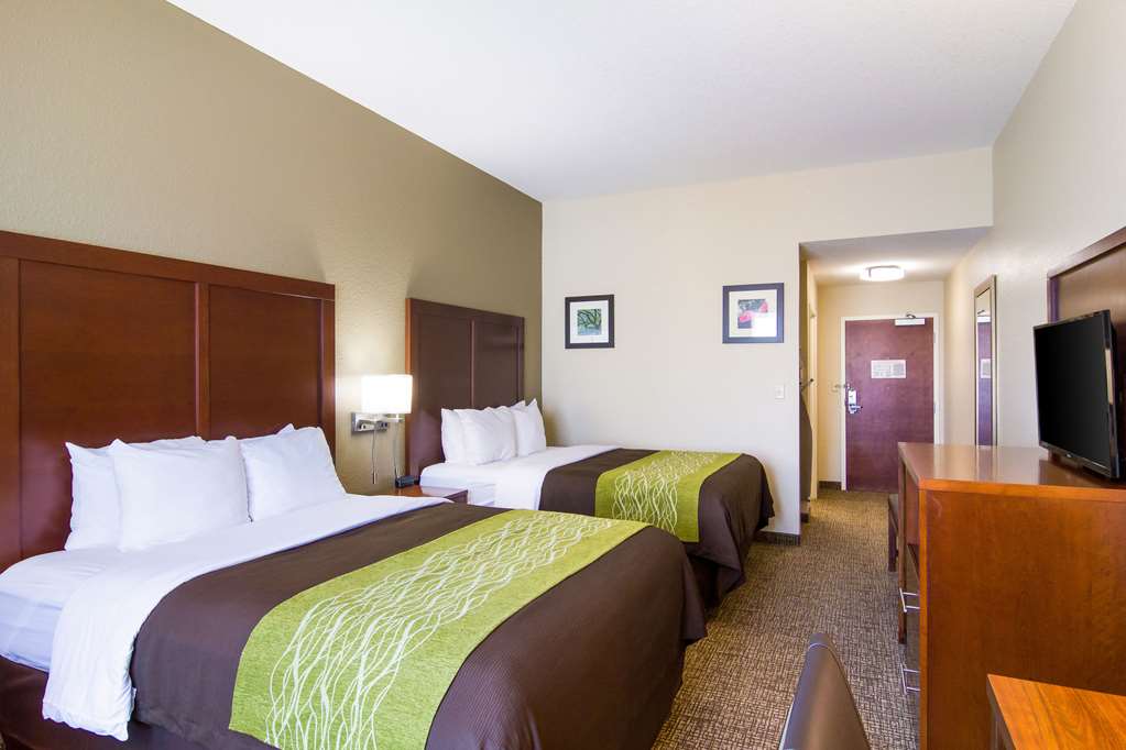 Comfort Inn Blackshear Hwy 84 - photo 6