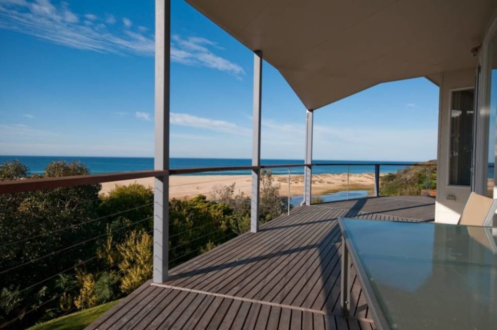 Pelicans Perch Scenic Coastal Retreat — hotel in Lakes Entrance