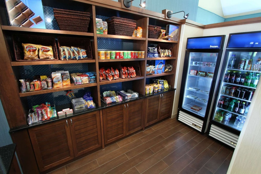 Hampton Inn Morehead City - photo 23