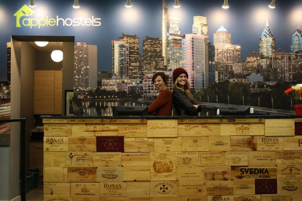 Apple Hostels - photo 2