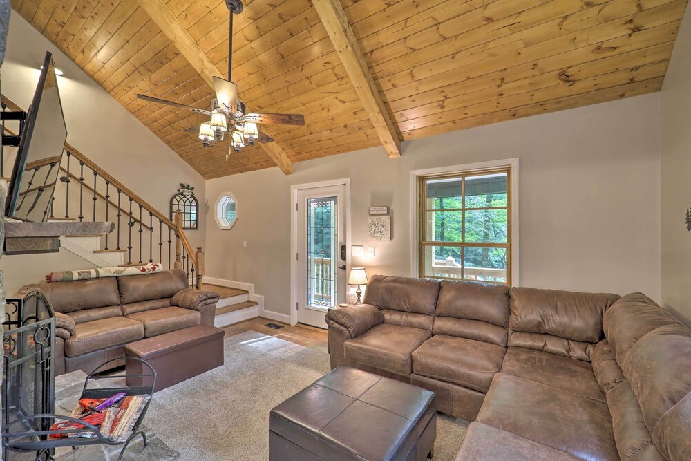 Golf and Resort Amenities Newland Mountain Cabin - photo 3