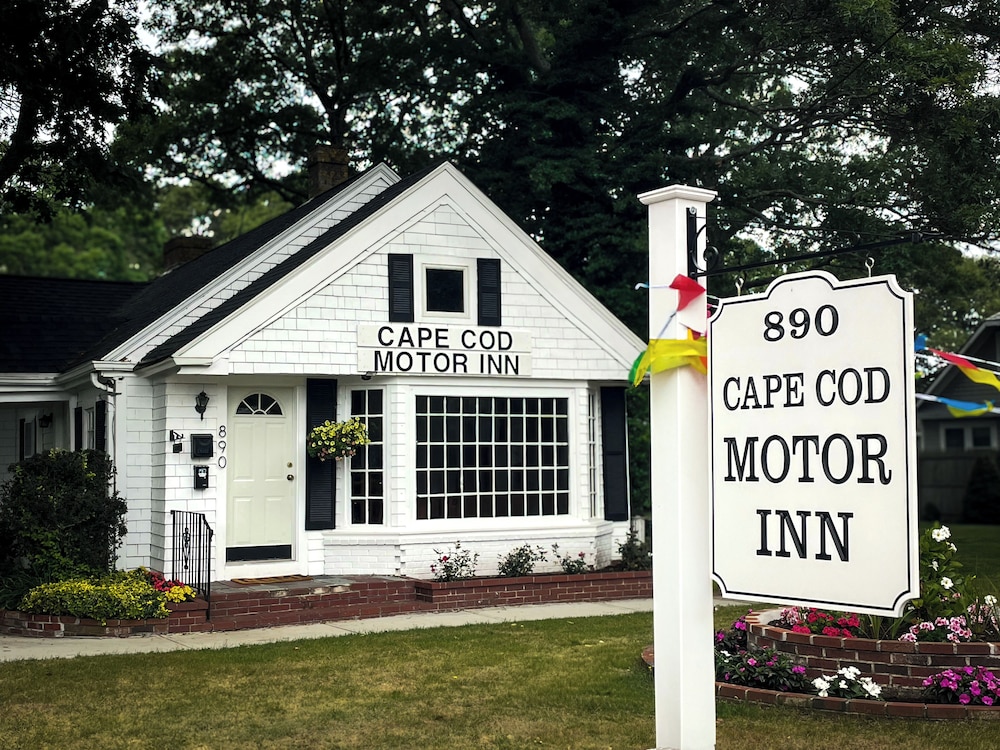 Cape Cod Motor Inn in South Yarmouth, United States