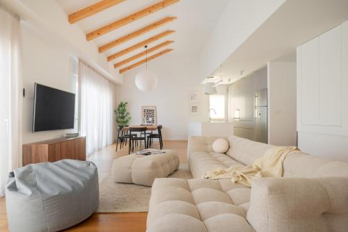 Villa Activitas Professional Fitness & Pool — 4-Star Luxury Hotel in Kastel Kambelovac, Croatia