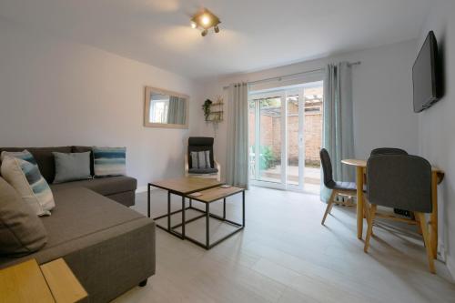Crewe Short Lets 1 Victoria Court Crewe — 4-Star Luxury Hotel in Crewe, United Kingdom