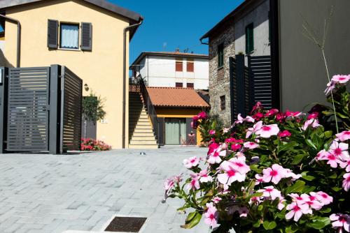 Borgo Fratta Holiday Houses — 4-Star Luxury Hotel in Umbertide, Italy