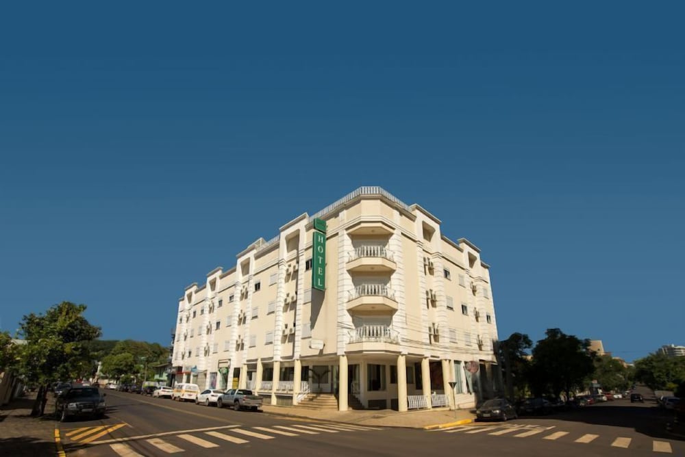 Francisco Beltrão Palace Hotel — hotel in Francisco Beltrao