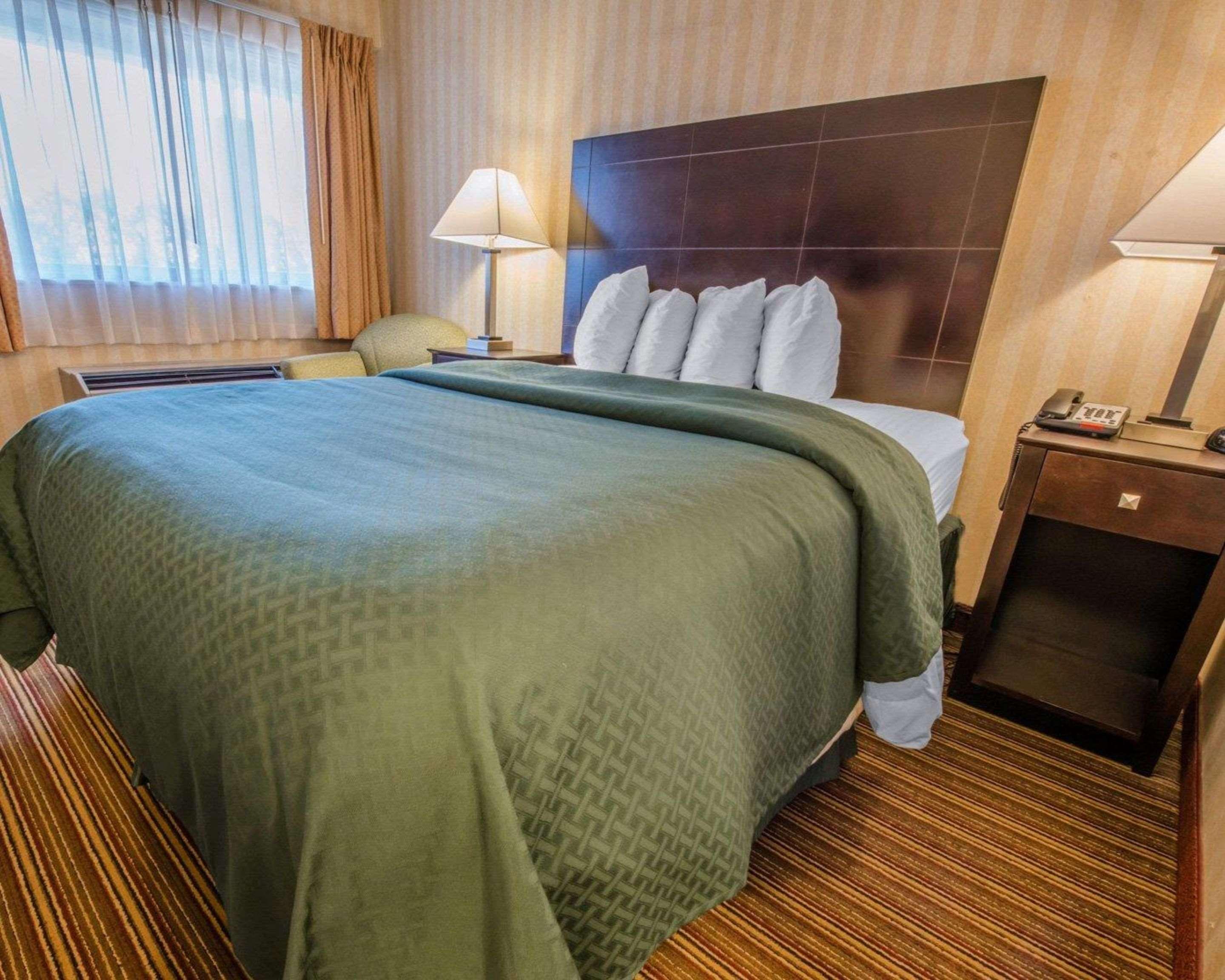 Quality Inn Barkeyville PA - photo 15