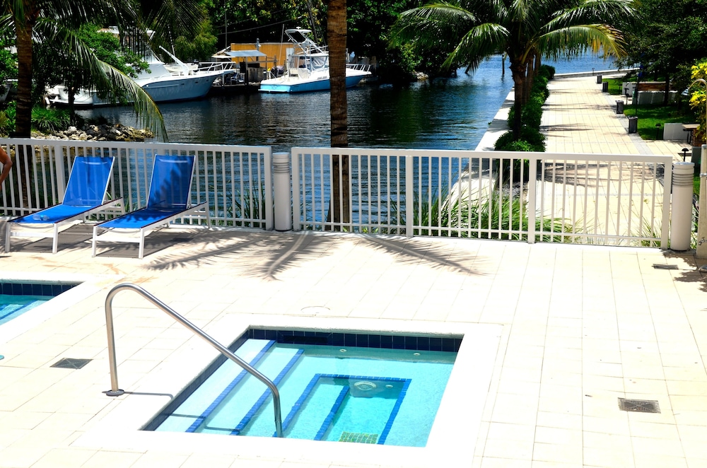Riviera Luxury Living at River Oaks Marina and Tower - photo 40
