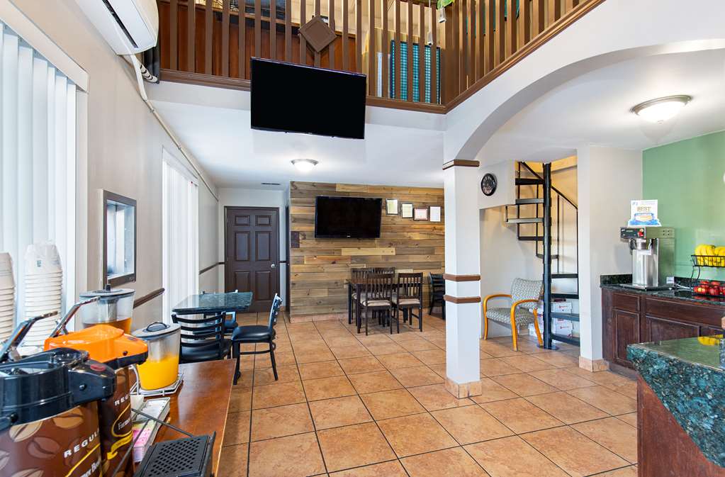Super 8 by Wyndham Kingsport - photo 5