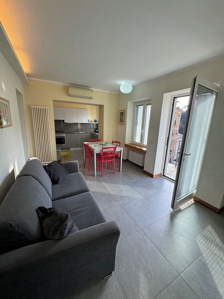 Appartamenti Michela — 4-Star Luxury Hotel in Camogli, Italy