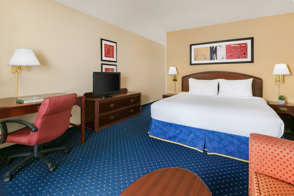 Courtyard Flint by Marriott - photo 9