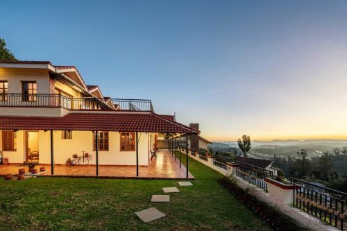 StayVista at 5 Rooms at The West Wind Ooty Comp Breakfast — 4-Star Luxury Hotel in Ooty, India