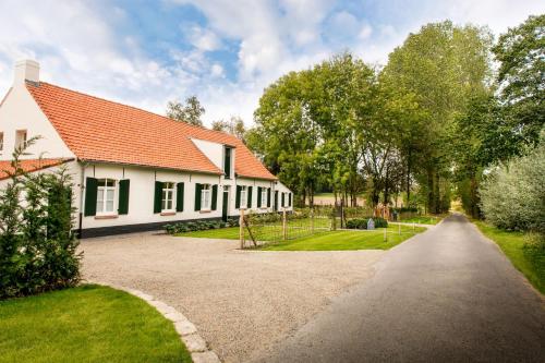 Cottage de Vinck — 4-Star Luxury Hotel in Ieper, Belgium